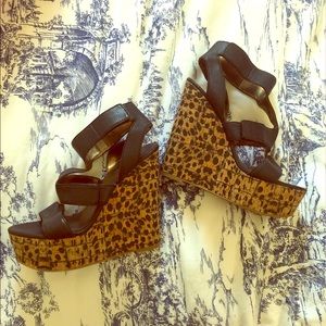 Nine West Black Leather Wedges Size 6